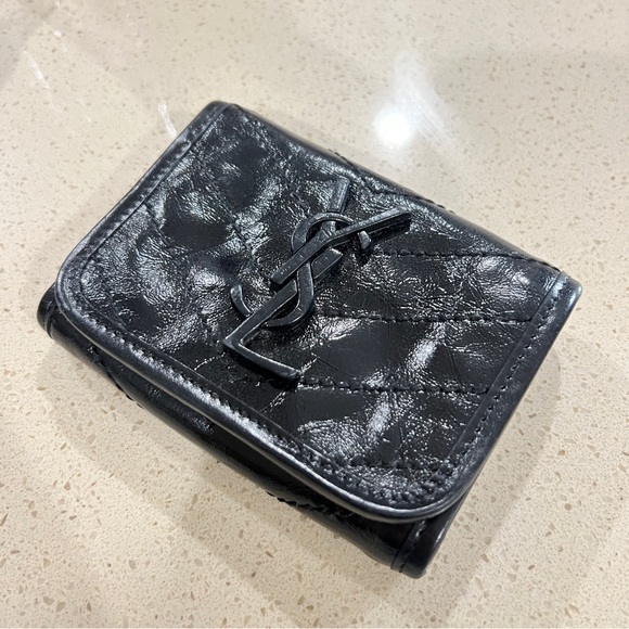 SAINT LAURENT Niki Trifold Wallet Matelasse Chevron Leather Compact - Picture 1 of 7